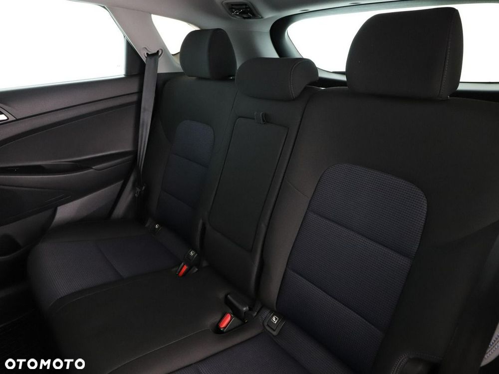 Hyundai Tucson blue 1.6 GDi 2WD Intro Edition - 18