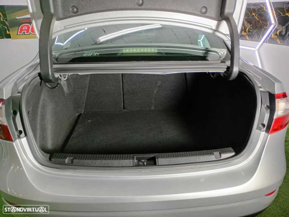 Renault Fluence - 27