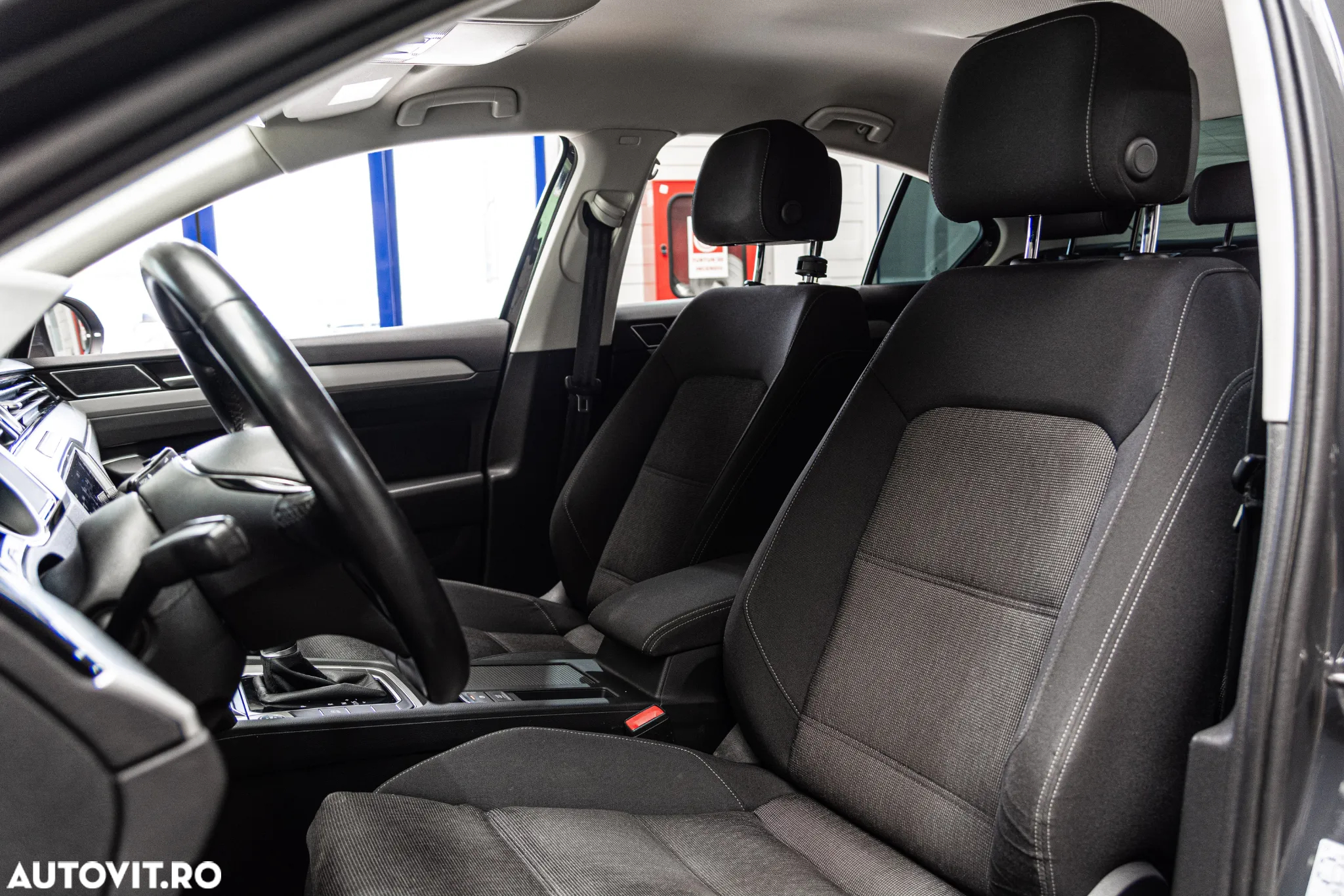 Volkswagen Passat 2.0 TDI DSG Highline - 5