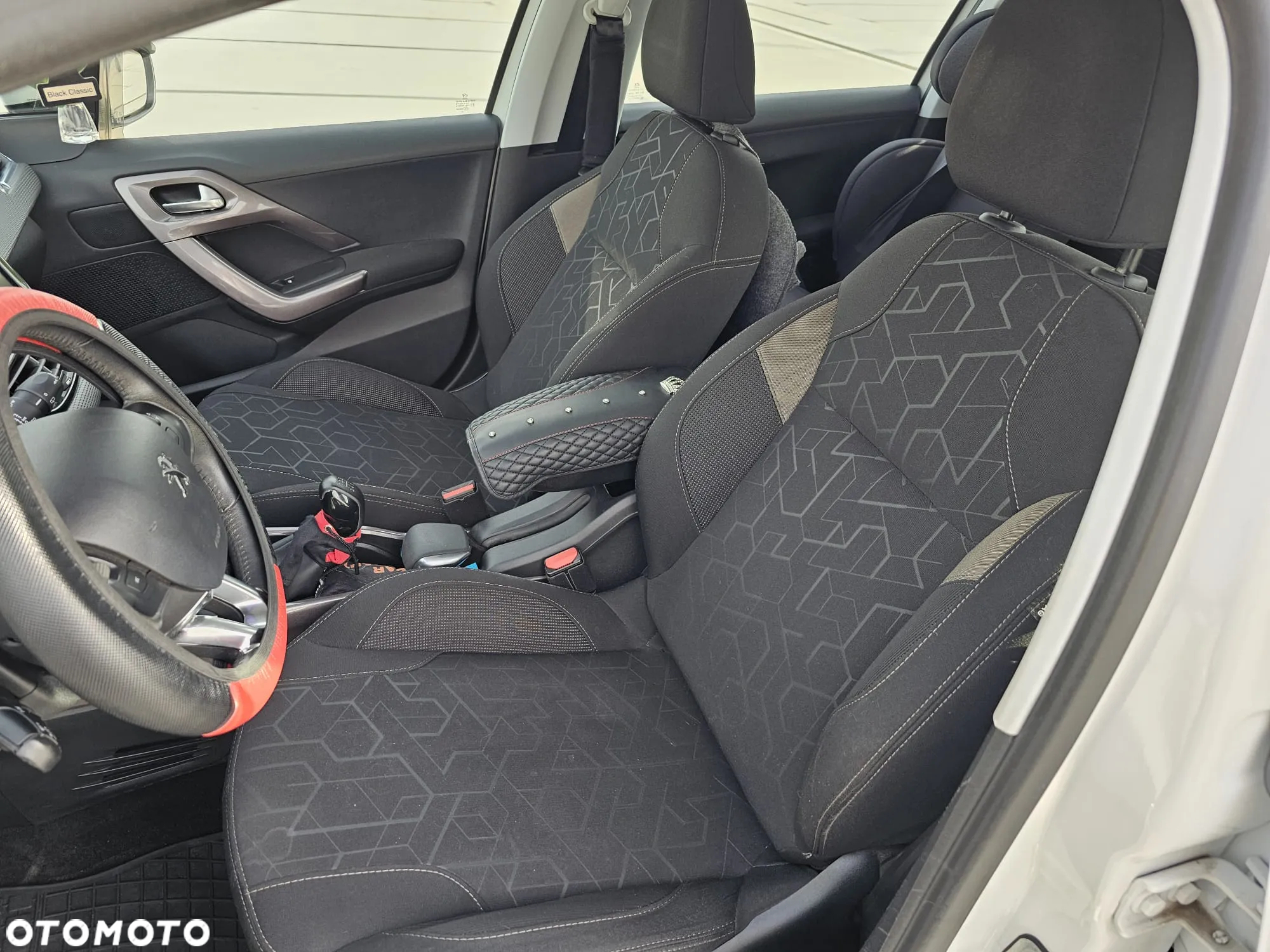 Peugeot 2008 - 17