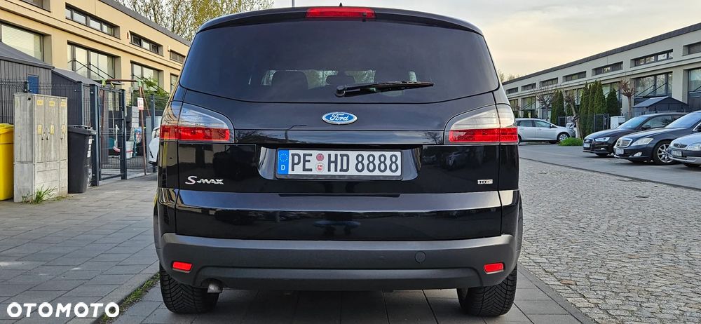 Ford S-Max 2.0 TDCi Titanium - 32