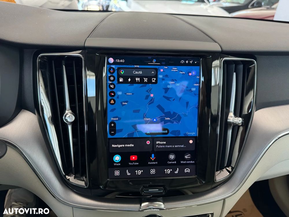Volvo XC 60 T6 AWD Recharge Geartronic Inscription - 16