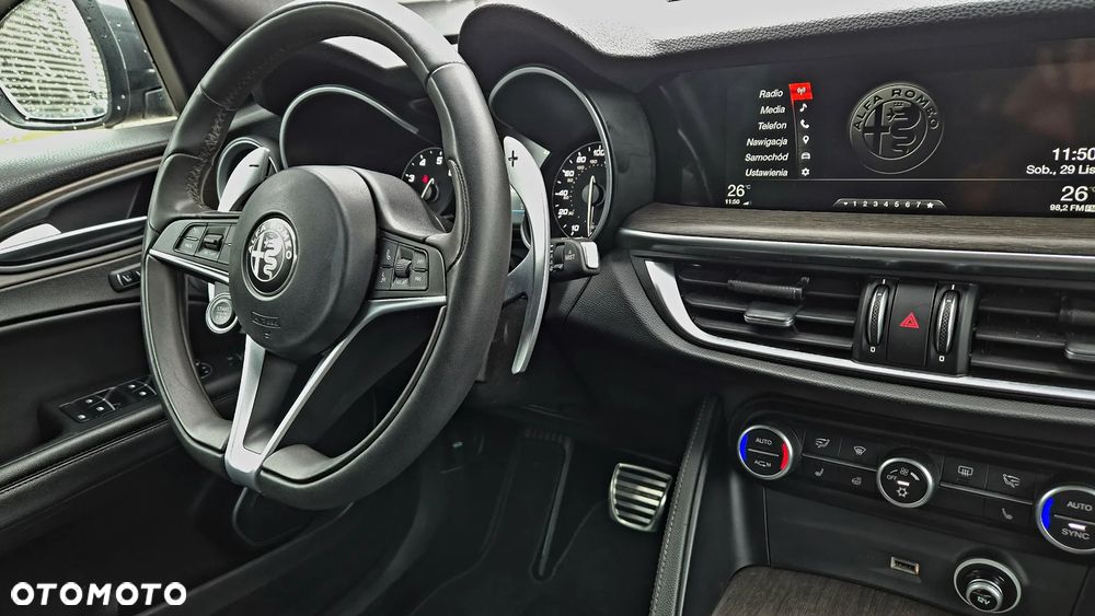 Alfa Romeo Stelvio 2.0 Turbo 16V AT8-Q4 Ti - 15