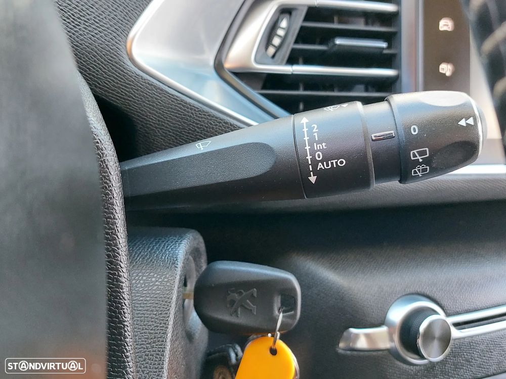 Peugeot 308 SW 1.6 e-HDi Allure J17 - 21