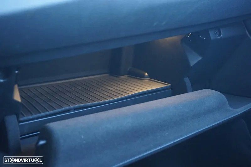 BMW 216 Gran Tourer - 30