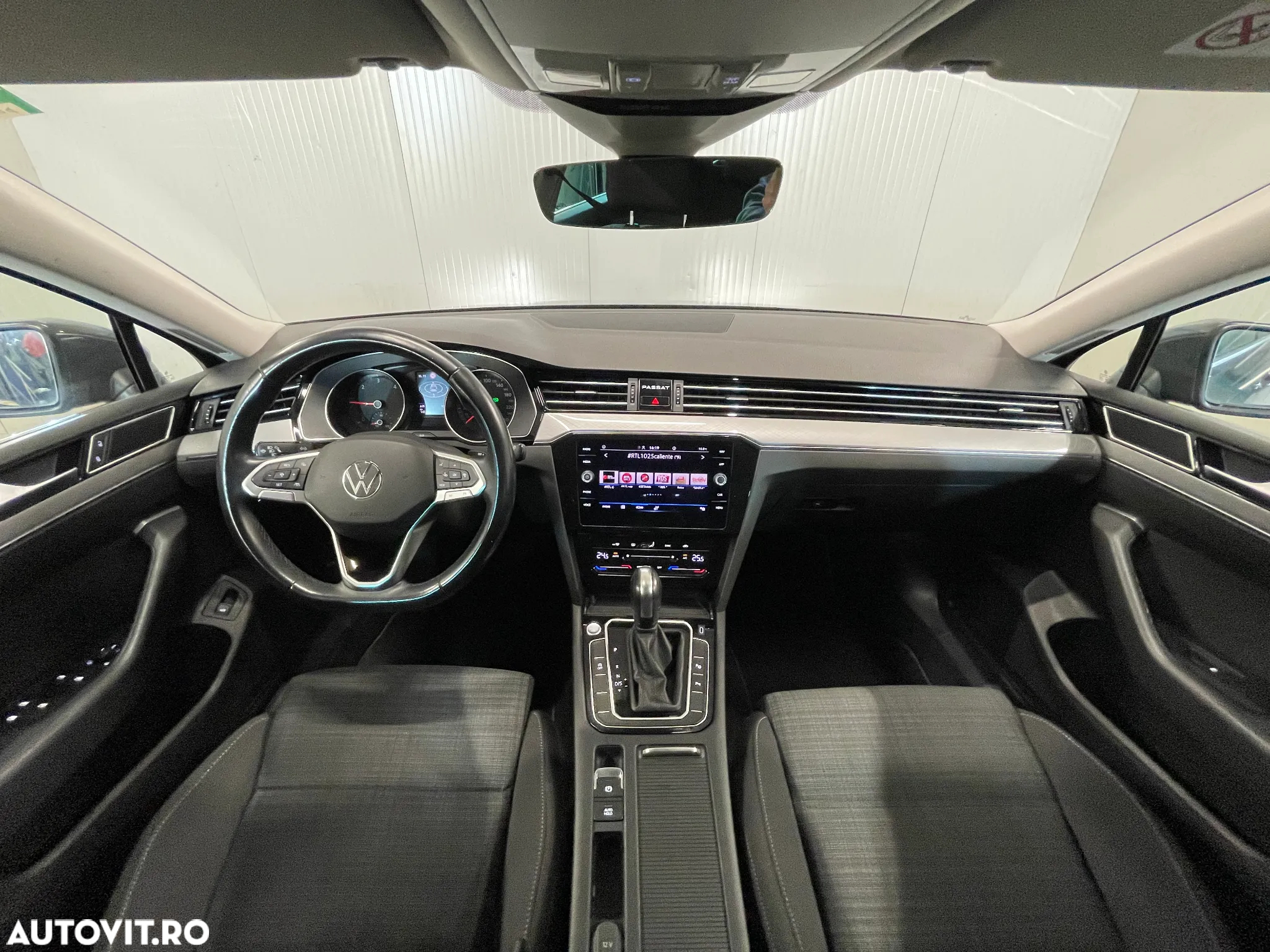 Volkswagen Passat Variant 2.0 TDI DSG Comfortline - 7