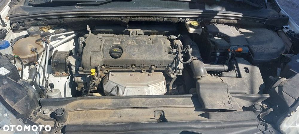 Citroen C4 ii 1,4 VTI rozrusznik - 1