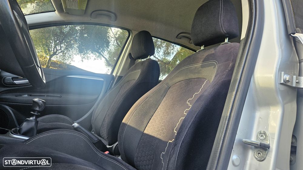 Fiat Punto - 23