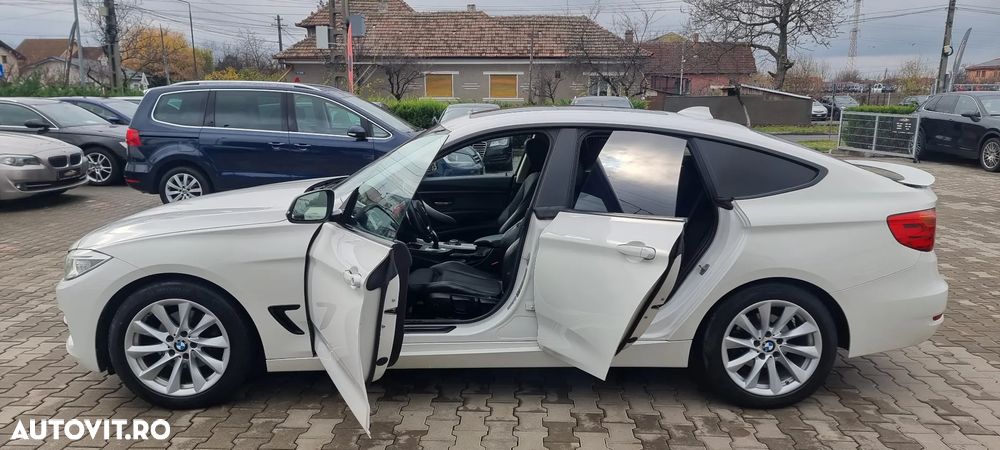 BMW Seria 3 320d xDrive Sport-Aut. - 9