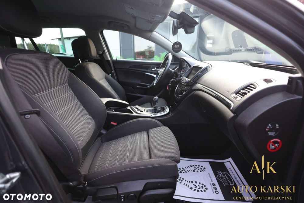 Opel Insignia - 37