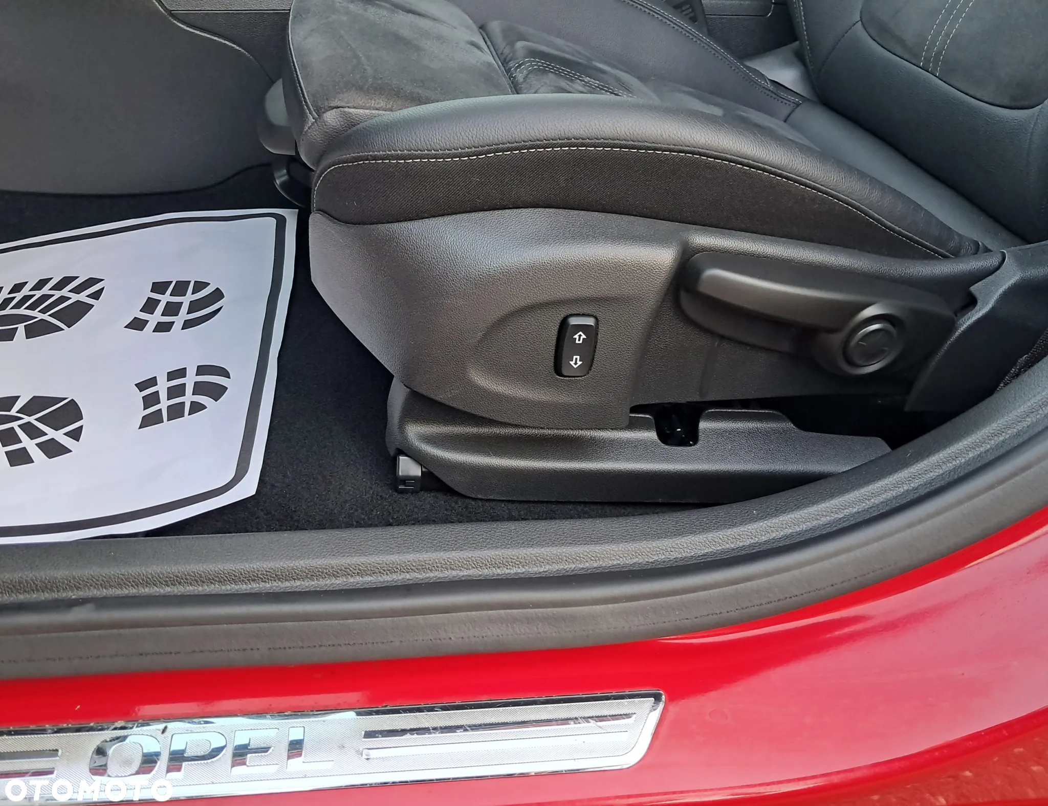 Opel Astra V 1.5 CDTI GS Line S&S - 29