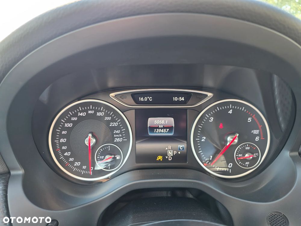 Mercedes-Benz Klasa A 180 d 7G-DCT - 18
