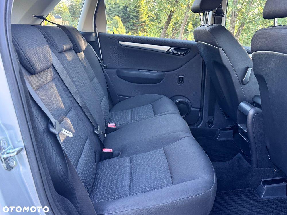 Mercedes-Benz Klasa B 180 BlueEFFICIENCY SPORT EDITION - 6