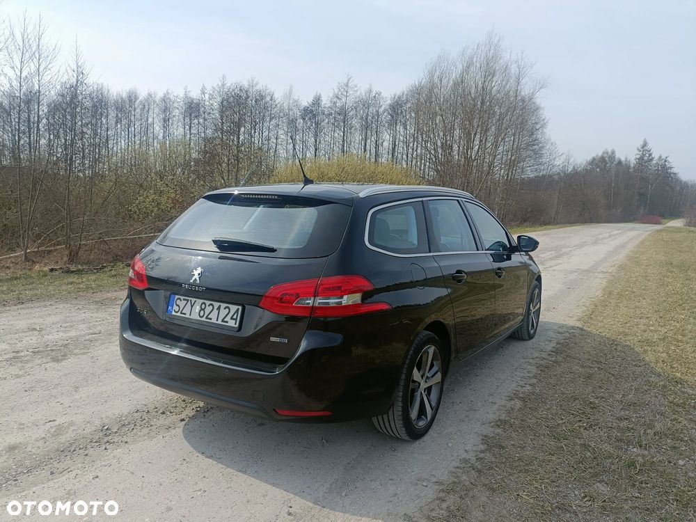Peugeot 308 - 3