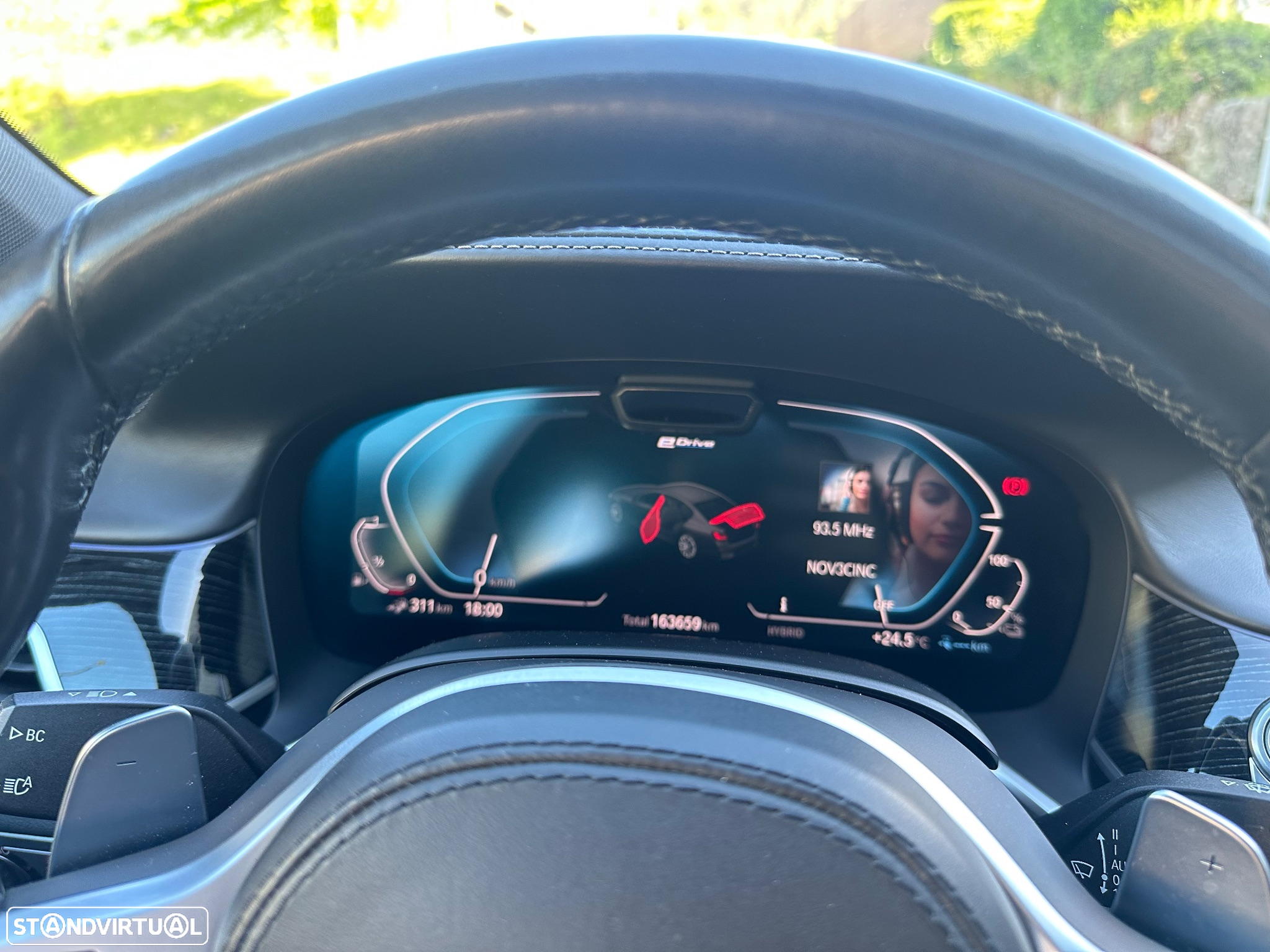 BMW 745 e iPerformance Pack M Auto - 31