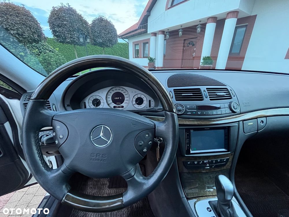 Mercedes-Benz Klasa E 500 T Avantgarde - 13