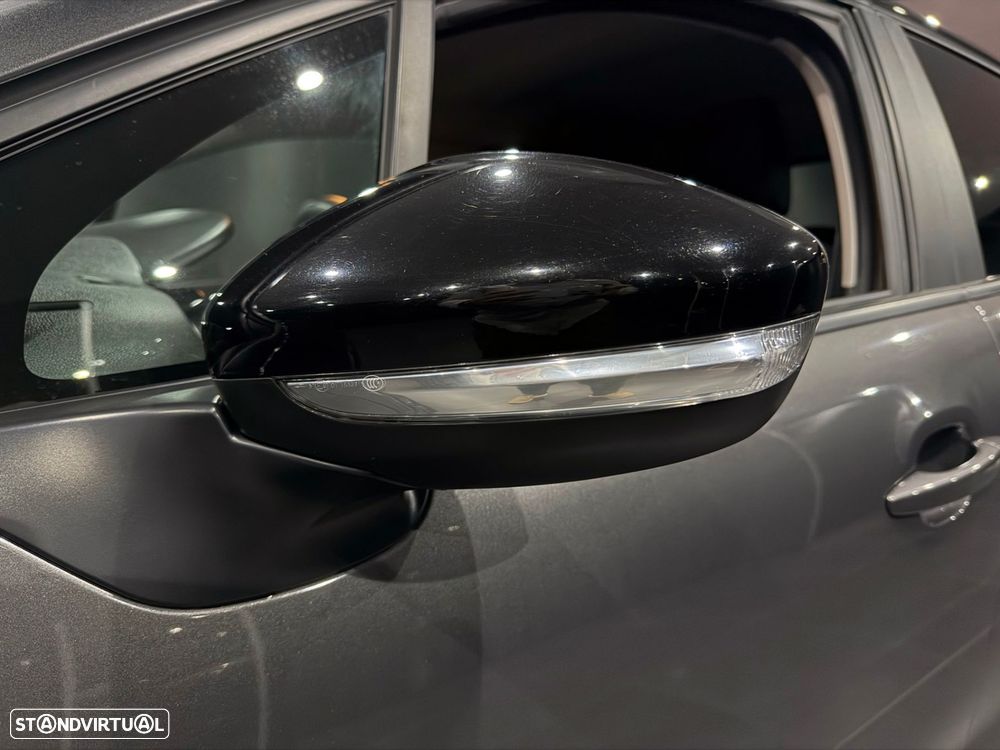 Citroën C3 1.2 PureTech Shine - 39