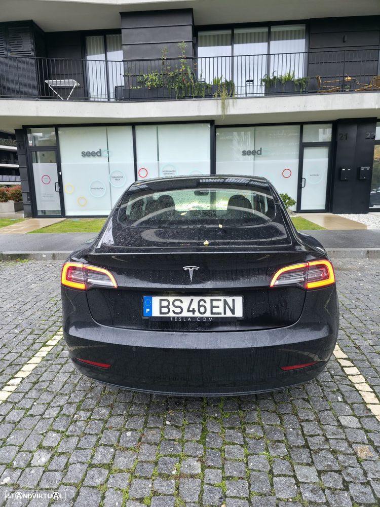 Tesla Model 3 Standard Range Plus RWD - 2