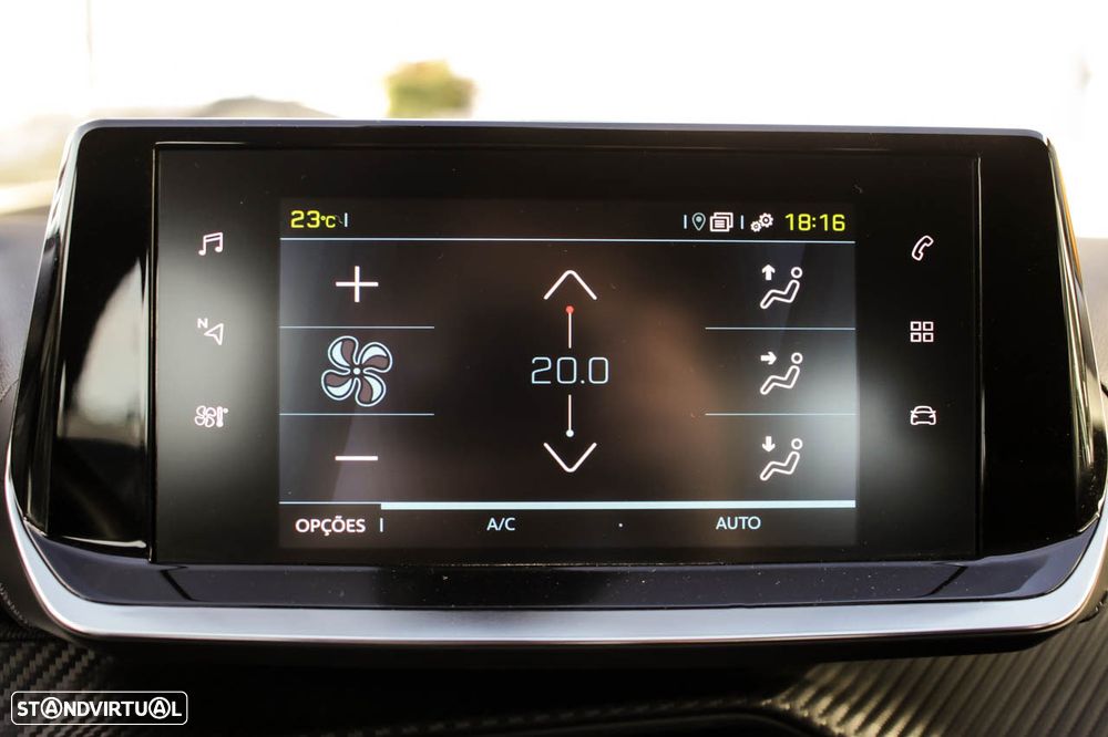 Peugeot e-208 50 kWh Active Pack - 26