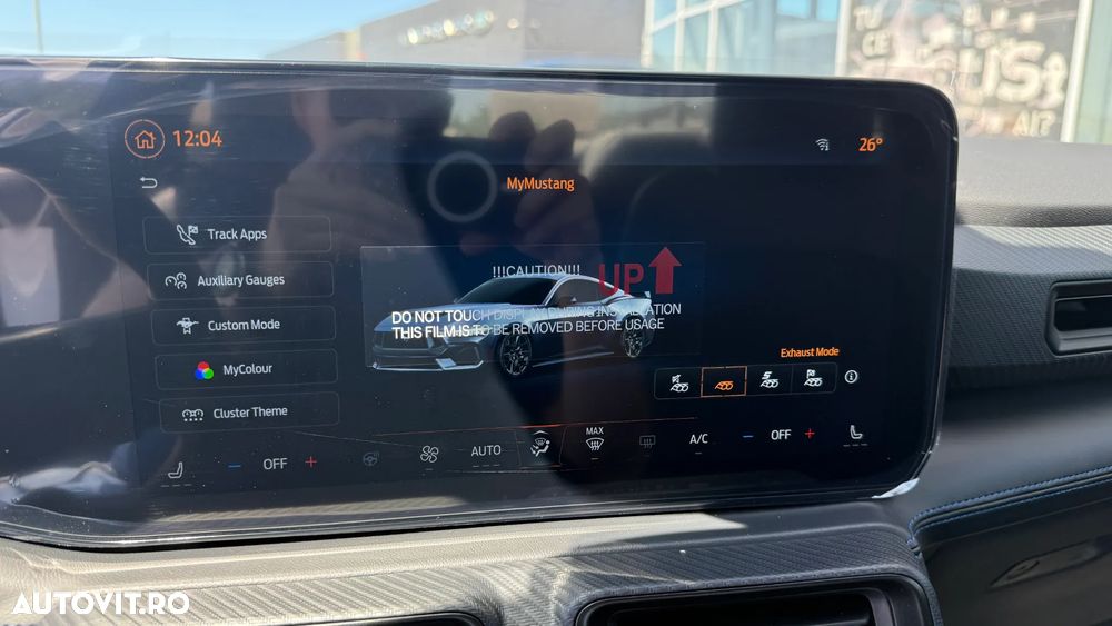 Ford Mustang 5.0 V8 Aut. Dark Horse - 18