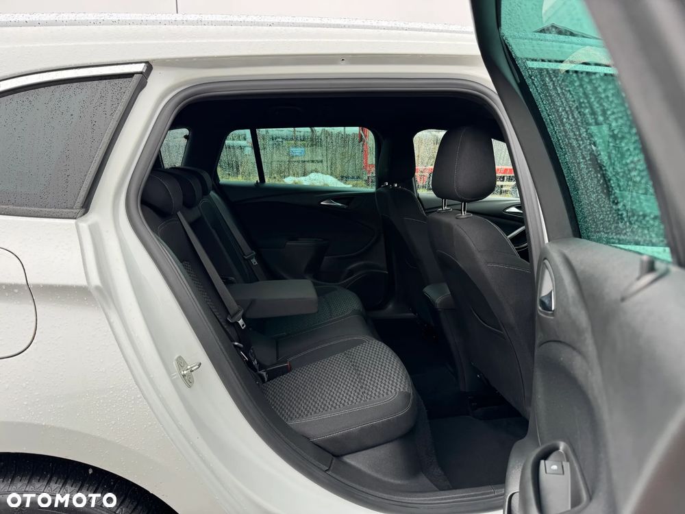 Opel Astra 1.4 Turbo Start/Stop Innovation - 30