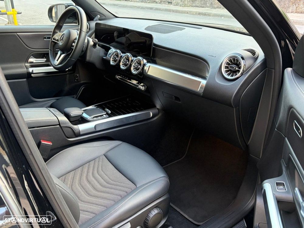 Mercedes-Benz EQB 300 4Matic - 11