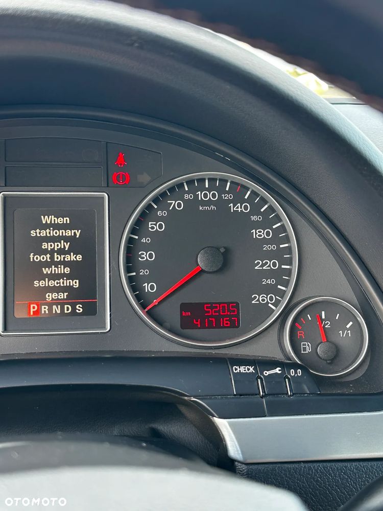 Audi A4 Avant - 11