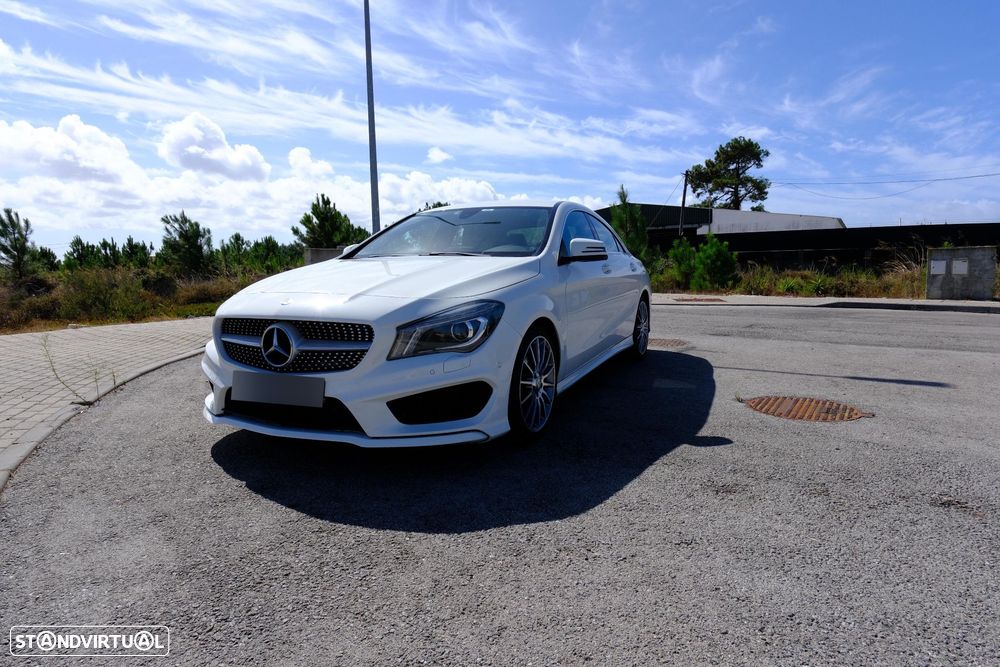 Mercedes-Benz CLA 180 CDI AMG Line - 10