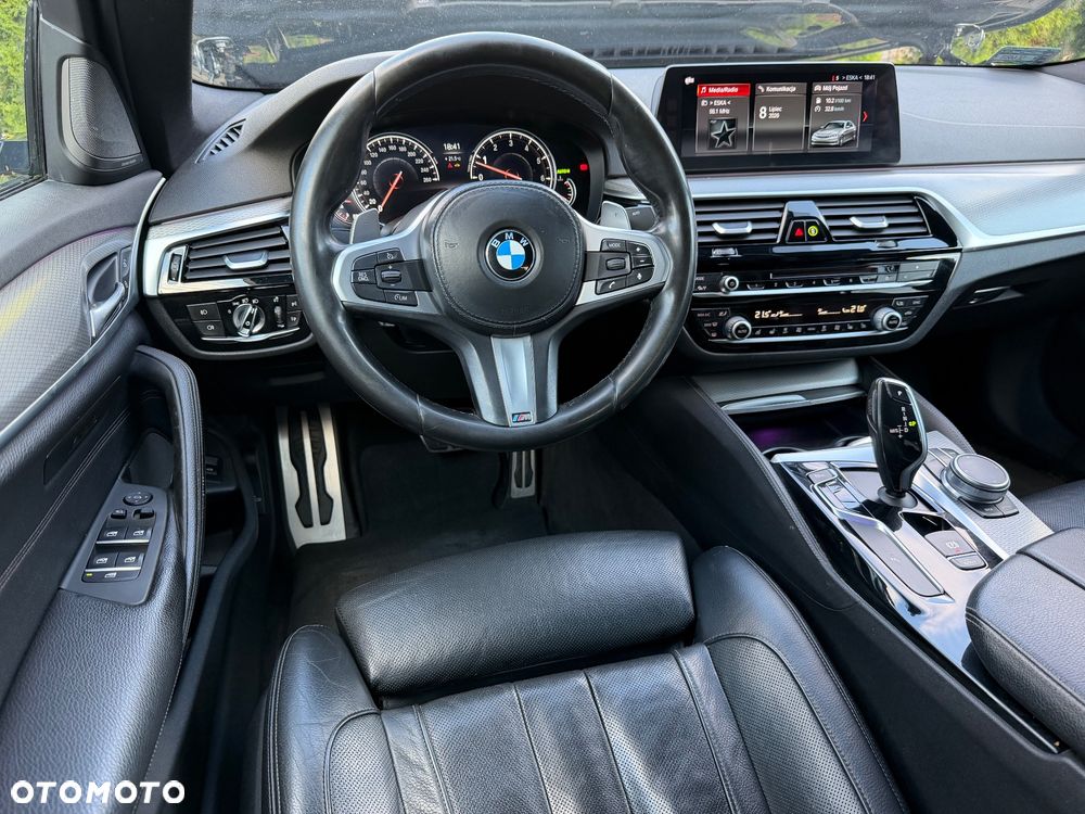 BMW Seria 5 530i xDrive M Sport sport - 21