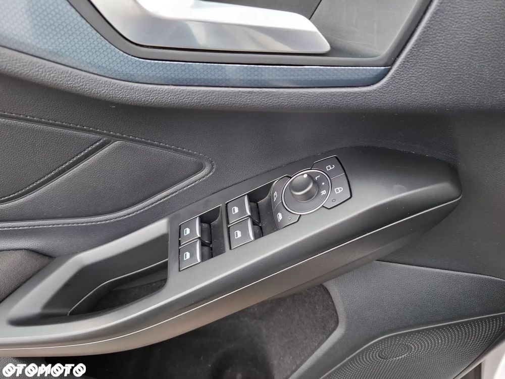 Ford Focus SW 1.5 EcoBlue S&S ACTIVE - 13