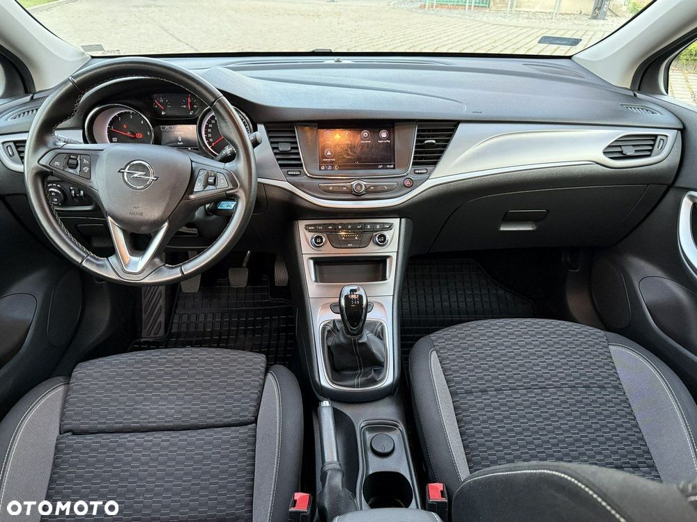 Opel Astra - 13
