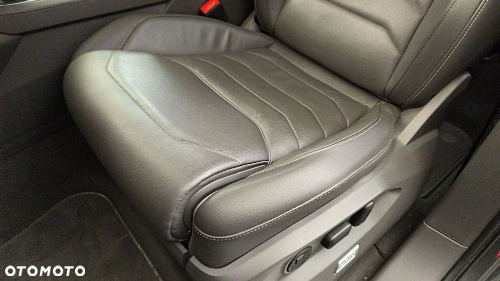 Volkswagen Touareg 3.0 V6 TDI SCR 4Mot Atmosphere - 18
