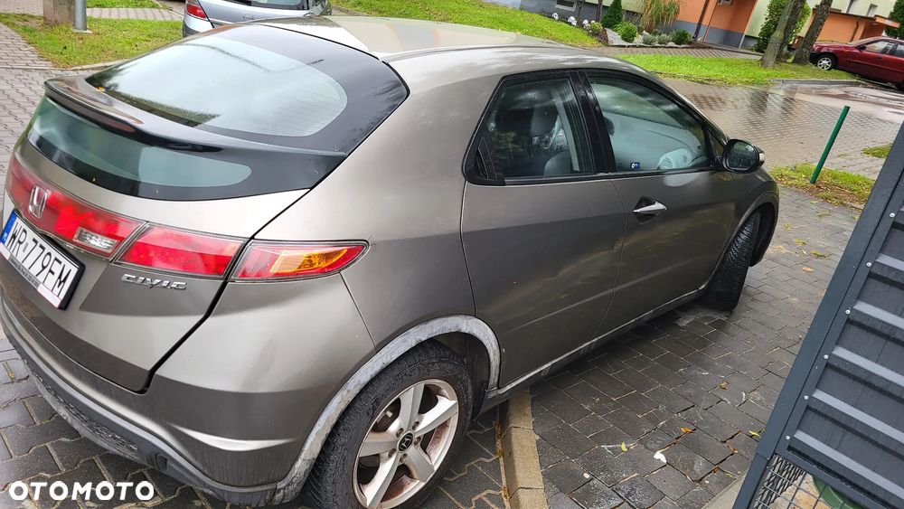 Honda Civic 1.4 Comfort - 8