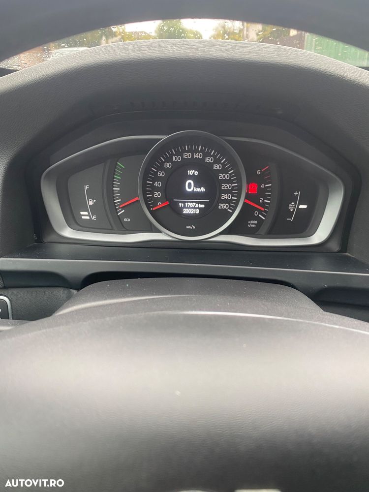 Volvo V60 - 11