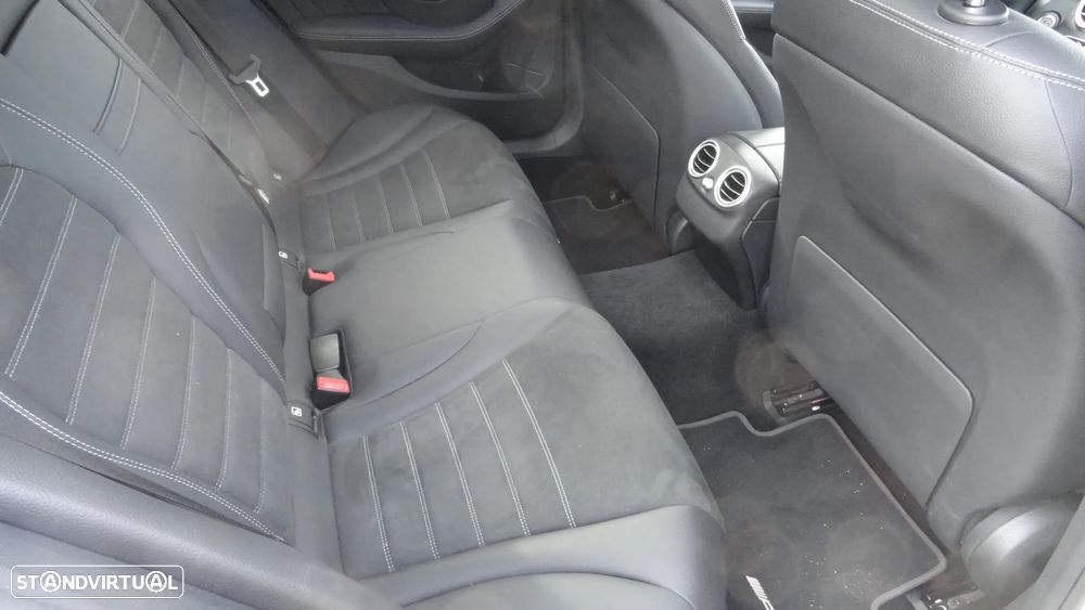 Mercedes-Benz C 300 BlueTEC Hybrid AMG Line - 28