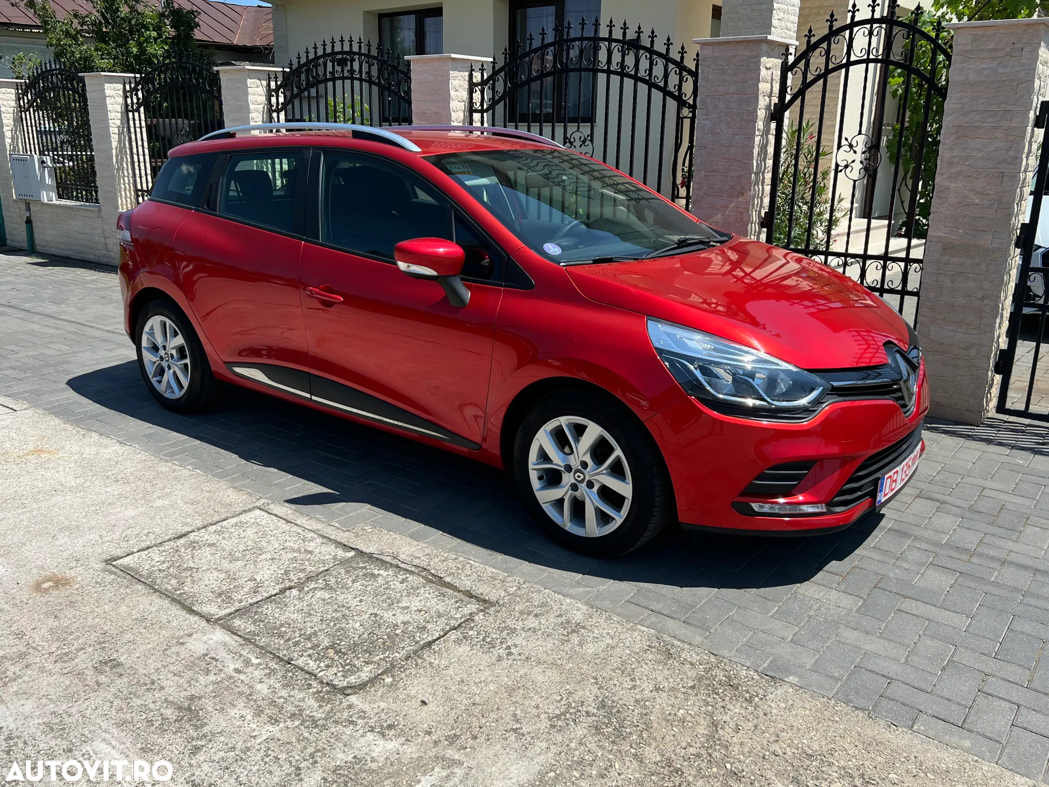 Renault Clio Grandtour (Energy) TCe 90 Start & Stop LIMITED - 21