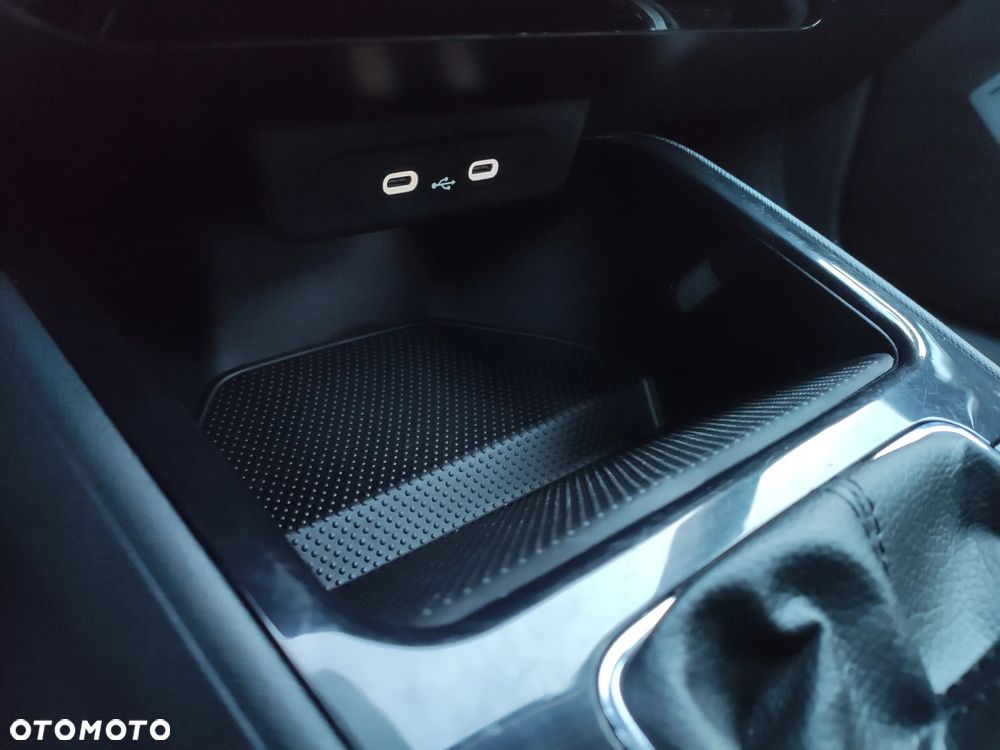 Skoda Fabia 1.0 TSI Ambition - 32