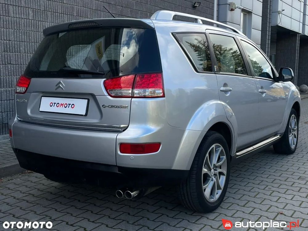 Citroën C-Crosser 2.2 HDi Exclusive DCS - 4