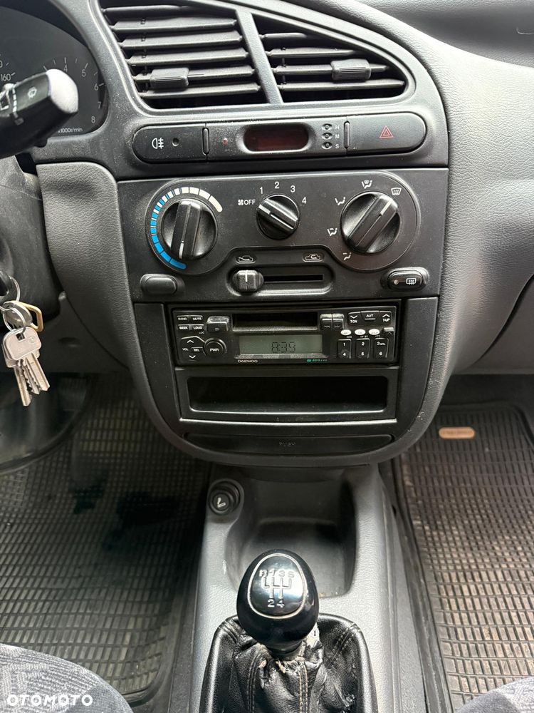 Daewoo Lanos 1.5 SE - 21
