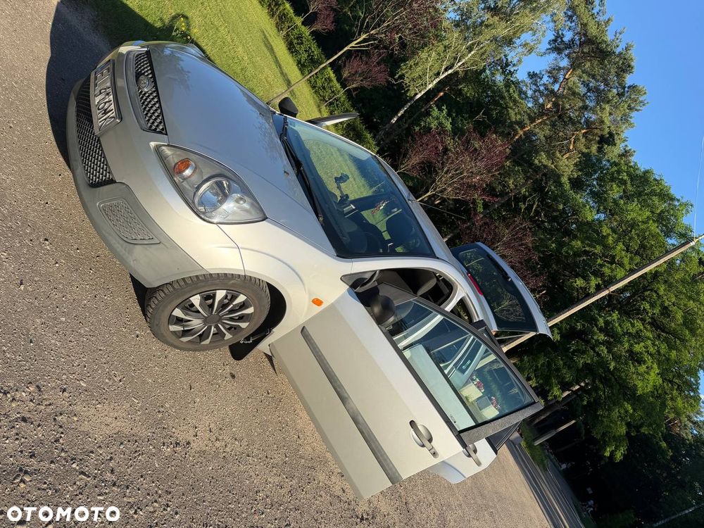 Ford Fiesta 1.25 Gold X - 6