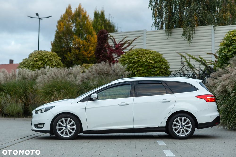 Ford Focus - 14