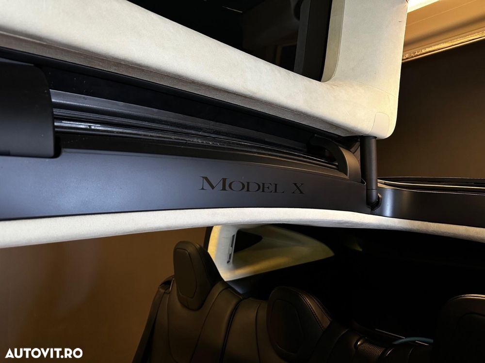 Tesla Model X Long Range - 10