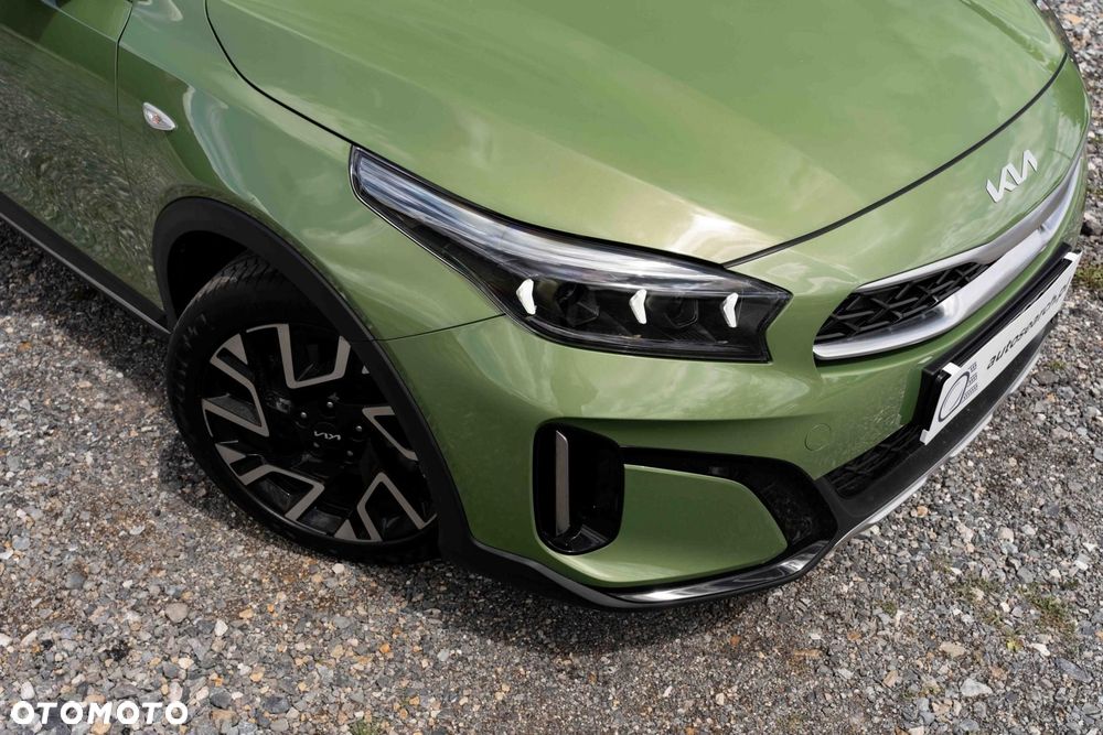 Kia XCeed 1.5 T-GDI M - 35
