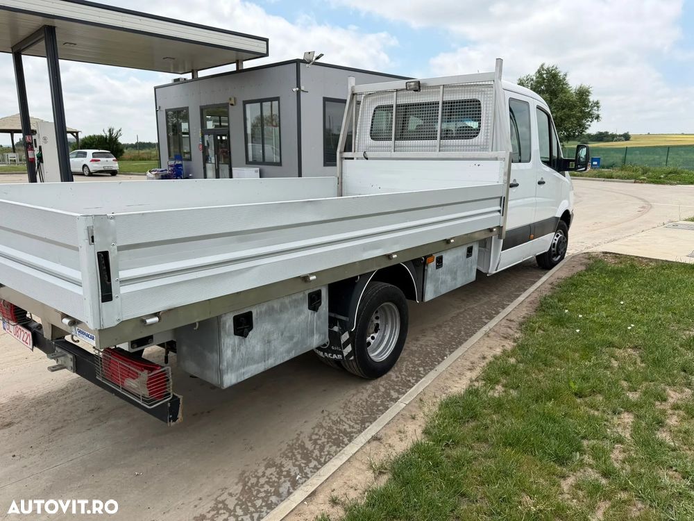 Mercedes-Benz Sprinter - 4
