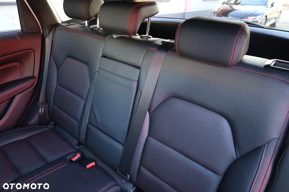 Mercedes-Benz Klasa B 200 UrbanStyle Edition - 21