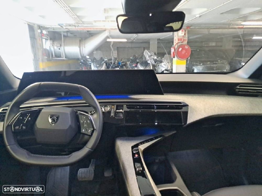 Peugeot 3008 1.2 Hybrid Allure e-DCS6 - 8