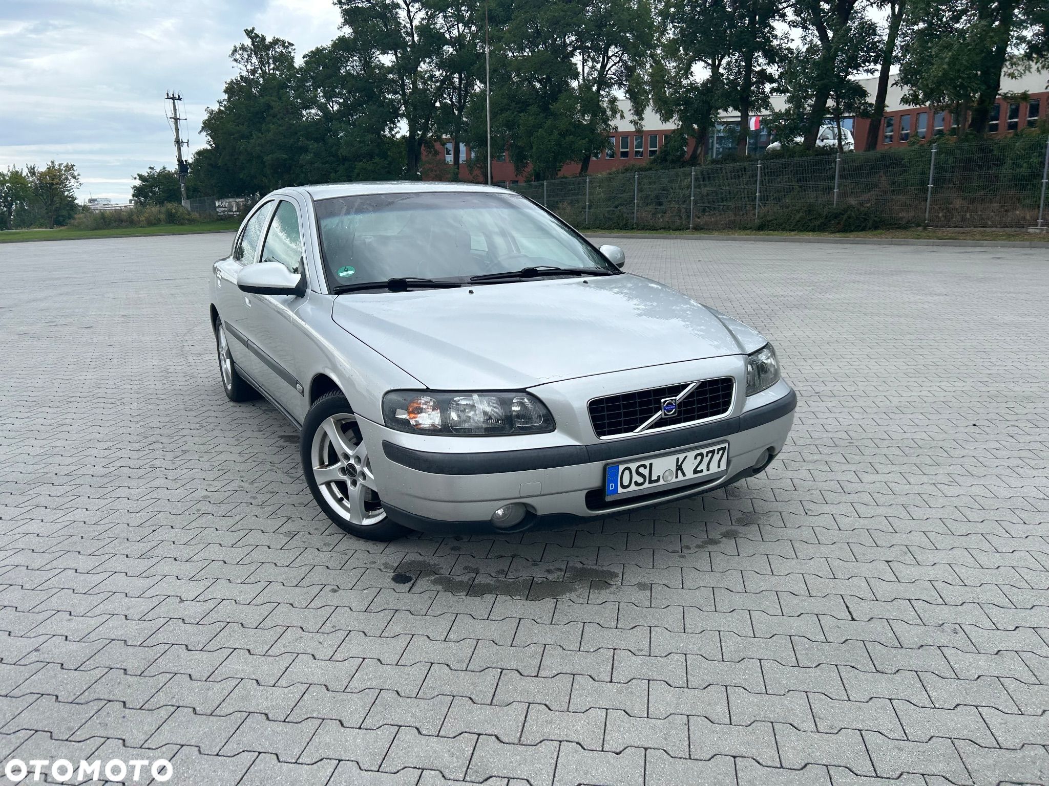 Volvo S60 2.4 Silver Edition - 1