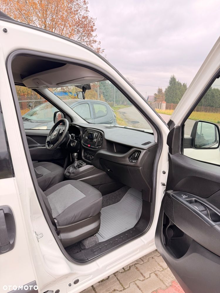 Fiat Doblo 1.4 T-Jet 16V Lounge - 6