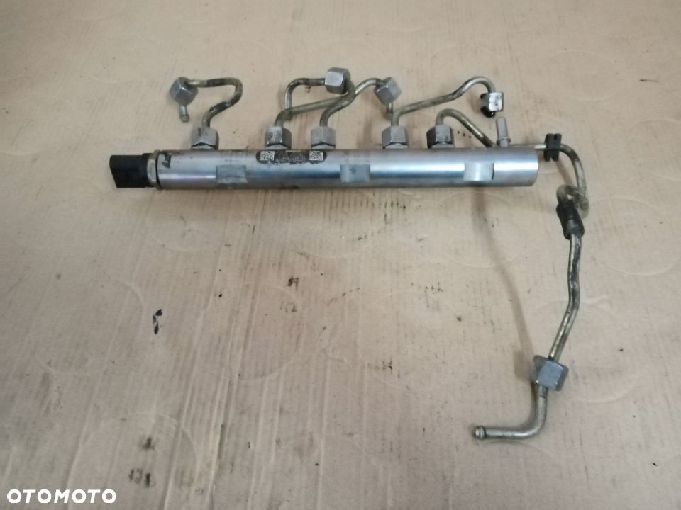 Listwa wtryskowa przewody rurki BMW 1 E87 2.0D 0445214183 7809128 - 2
