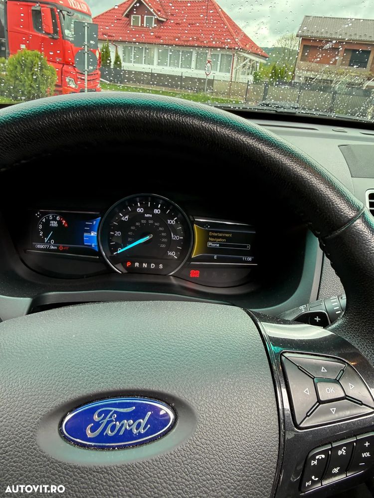 Ford Explorer - 30